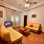 Garden View Apartment Tirana