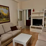 Garden View Apartment Tirana